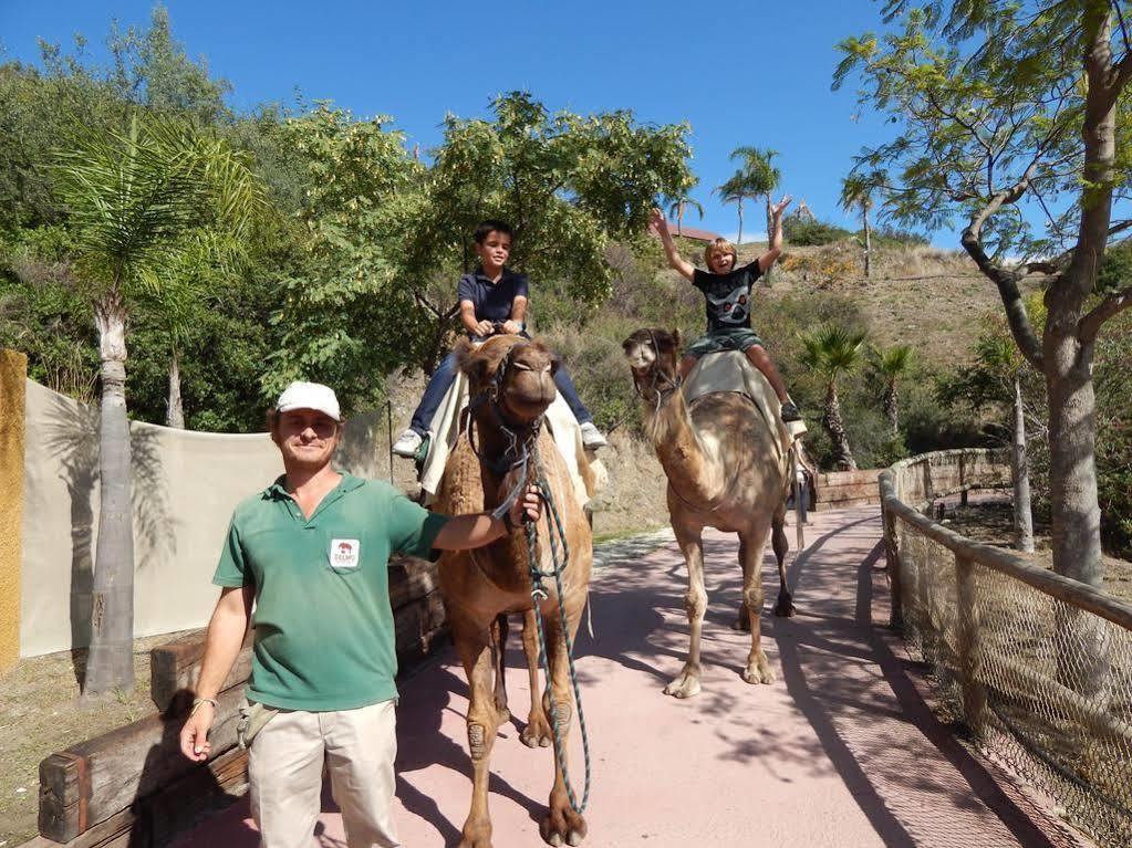 Hotel Selwo Lodge - Animal Park Tickets Included Estepona Exterior foto